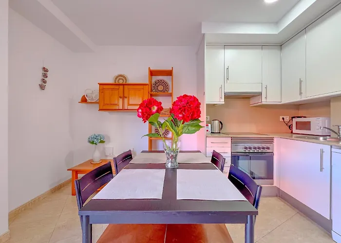 Apartamento Vivalidays Francesco - - Costa Bra